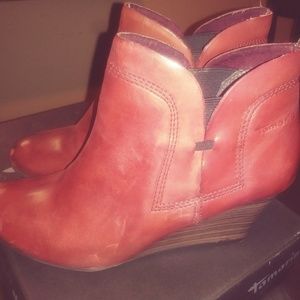 Cranberry Red Tamaris Bootie